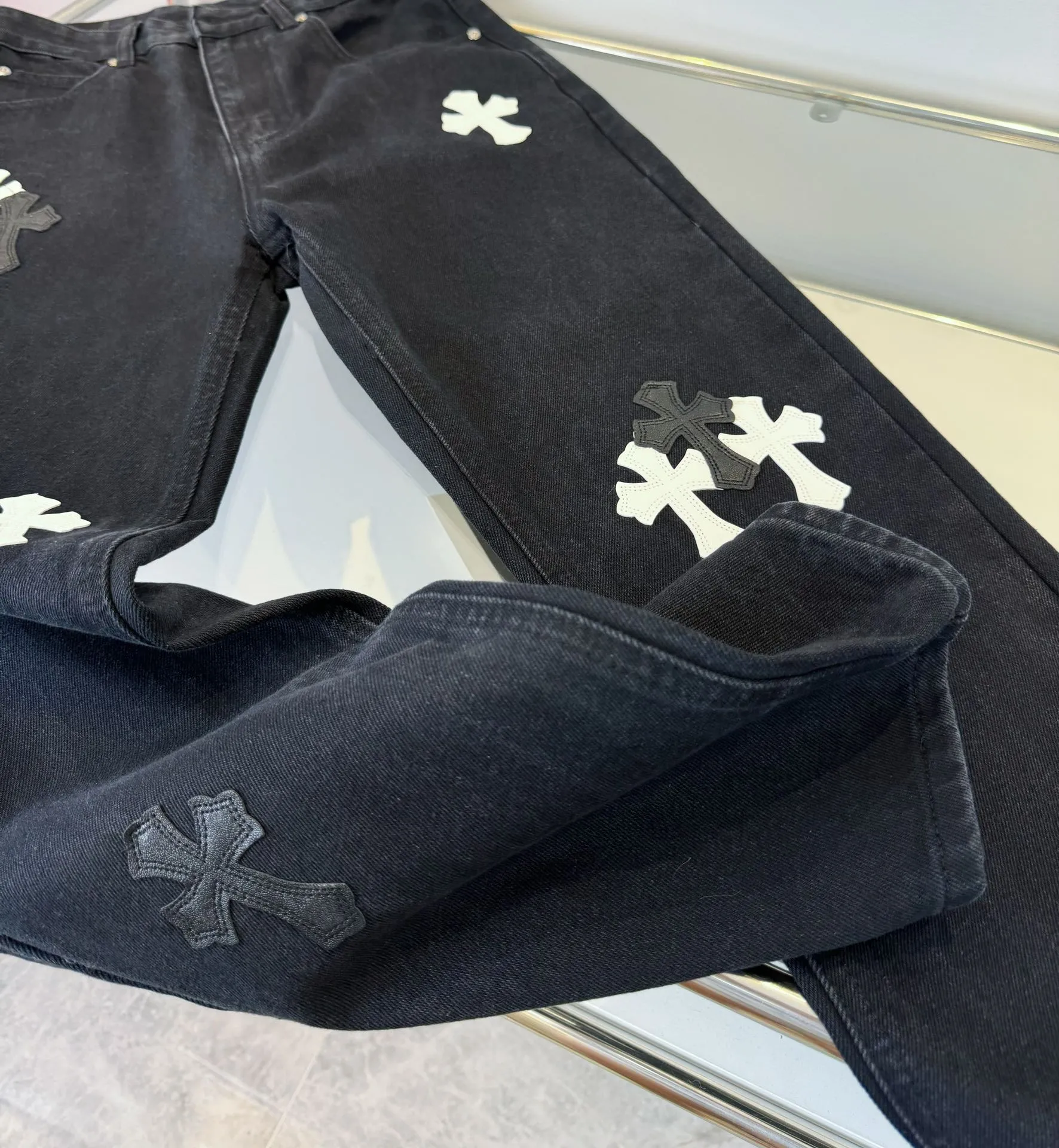 P280 Style number: D286 Chrome Hearts Chrome Hearts Jeans Size# 28 30 32 34